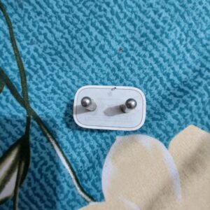 Apple 5w charger for small products