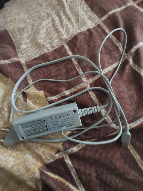 Wii u gamepad compatible charger - Image 4