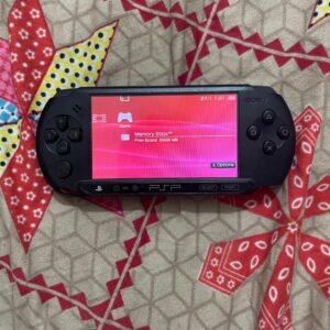 Sony pso e1004 street with original charger
