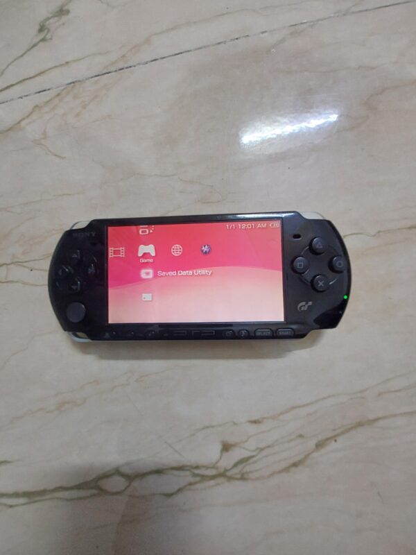 Psp 3004 model used grand tourismo edition