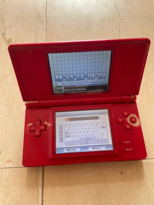 Nintendo 25th anniversary limited mario edition ds lite - Image 3