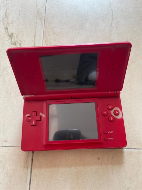 Nintendo 25th anniversary limited mario edition ds lite - Image 2